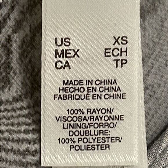 NWOT Laundry by Design grey sequin dress. Size XS extra small - Picture 6 of 7